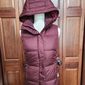 Burgundy Patagonia Puffer Vest Size XS